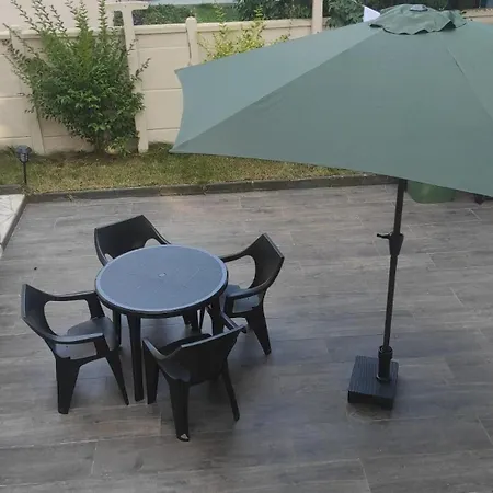 Calme De Apartment
